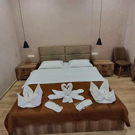 Hotel Sweet Night Kazbegi Exterior foto