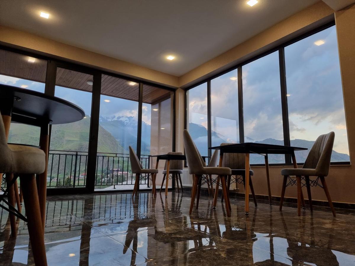 Hotel Sweet Night Kazbegi Exterior foto