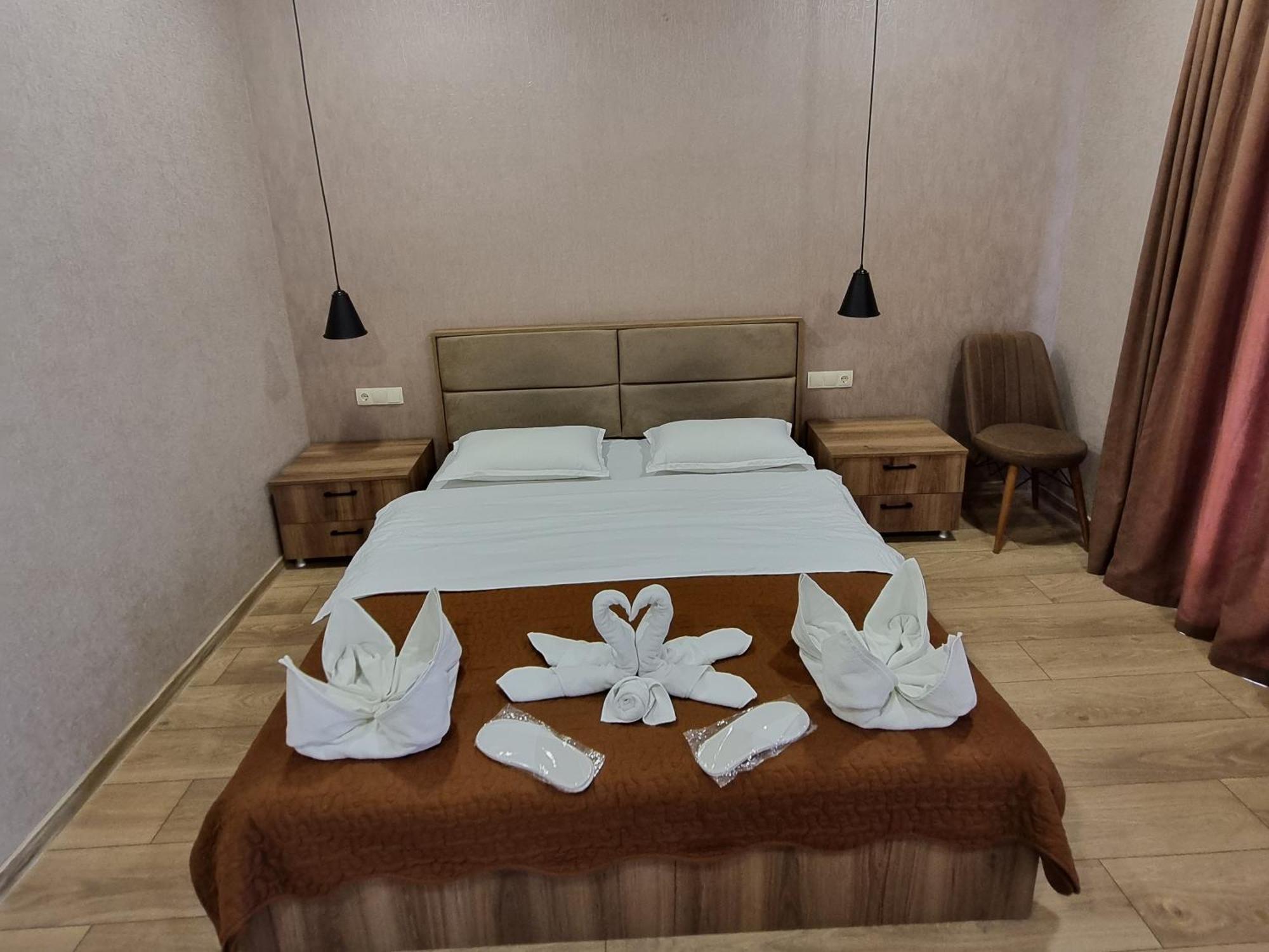 Hotel Sweet Night Kazbegi Exterior foto