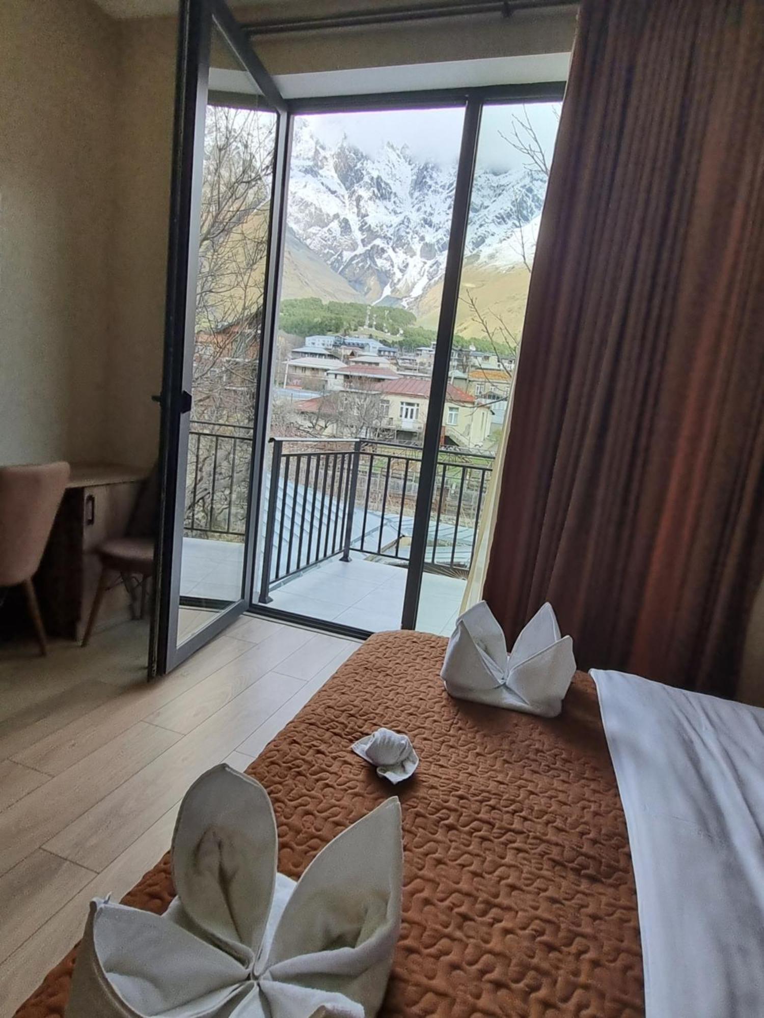 Hotel Sweet Night Kazbegi Habitación foto